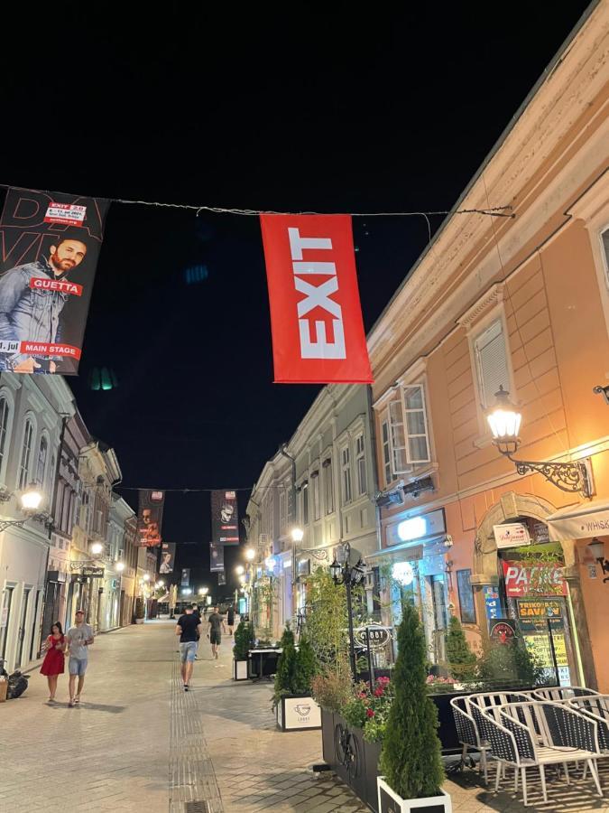 Lux Dabich 1 Leilighet Novi Sad Eksteriør bilde